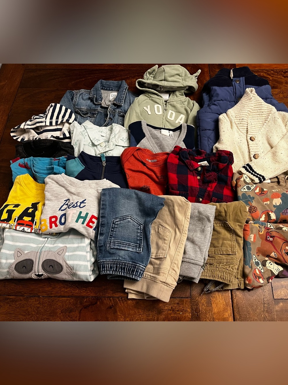 Lot of 12-18 Months Baby Clothing - Various Brands (Gap, H&M, Joe Fresh)